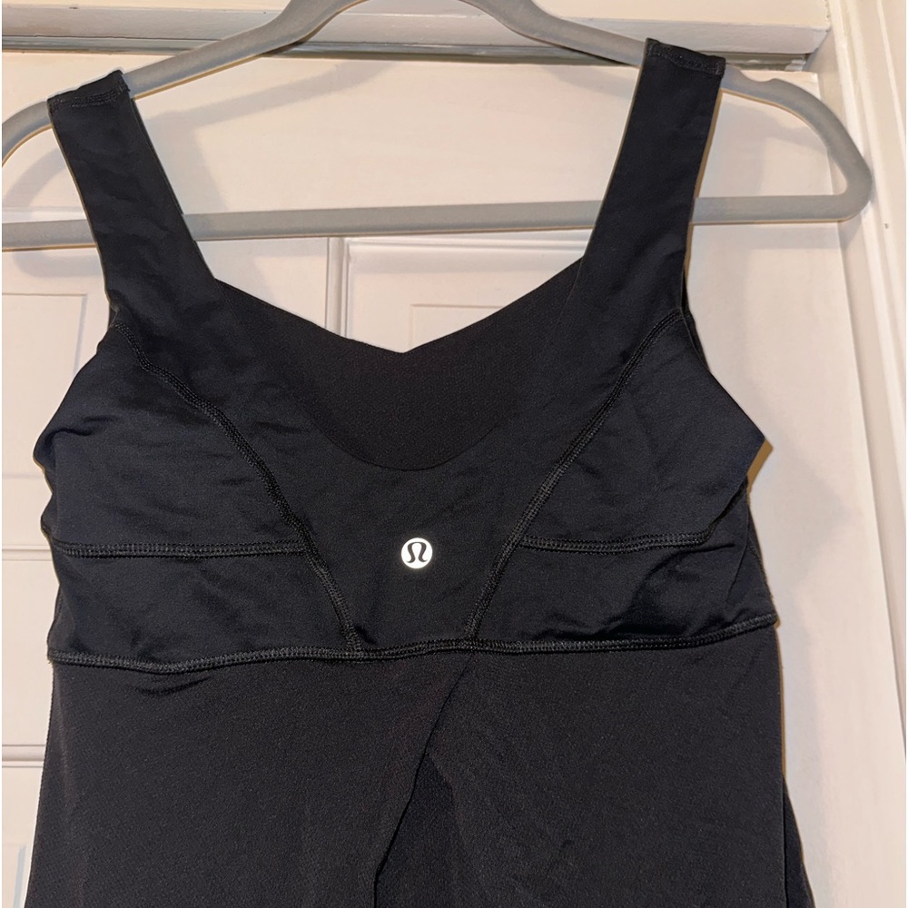 Lululemon black tank top